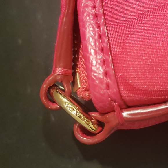 ❣️💫MARK DOWN💫❣️ Coach Hot Pink Bag - Picture 12 of 13